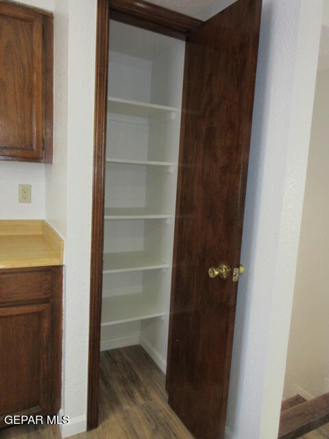 Building Photo - 4836 Excalibur Dr