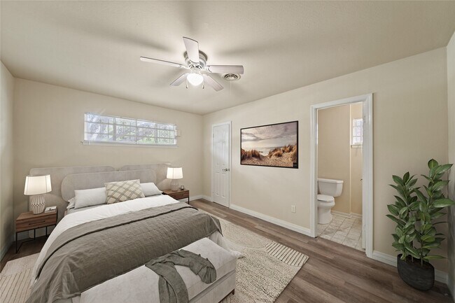 Building Photo - 8302 Braeburn Valley Dr