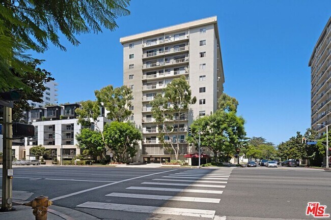 Building Photo - 10751 Wilshire Blvd