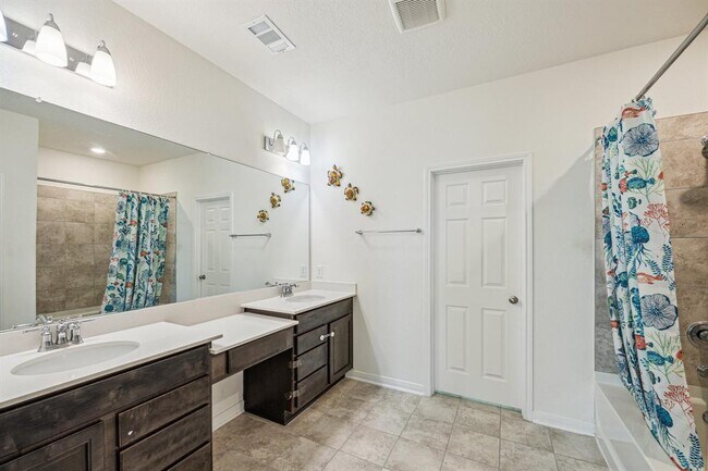 Building Photo - 25535 Cartington Ln
