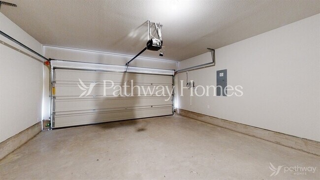 Building Photo - 1612 Vandemere Ct