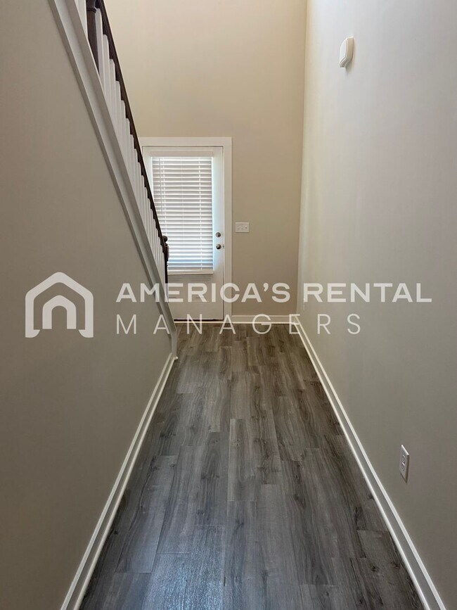 Building Photo - Home for Rent in Jemison, AL... Available ...