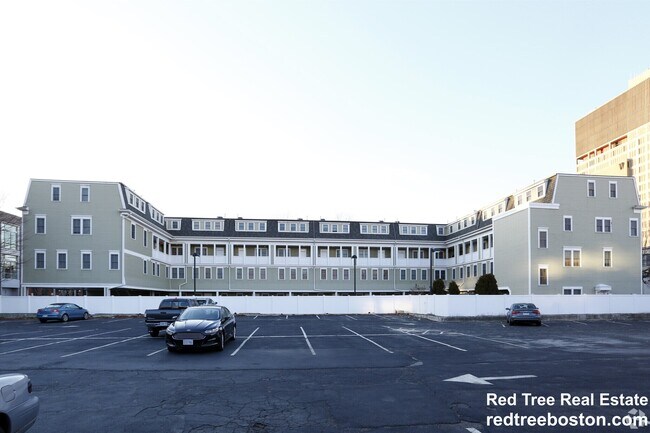 Building Photo - 110 Second St. Unit PH12