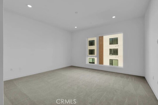 Building Photo - 3614 Rivington