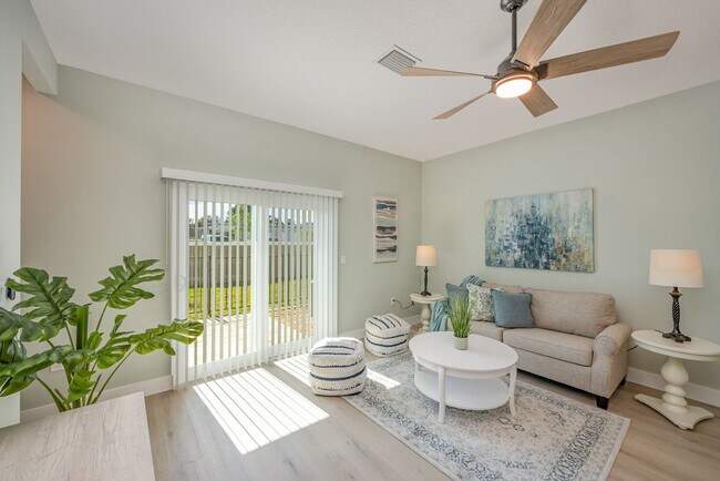 Building Photo - 870 Paddleboard Ct