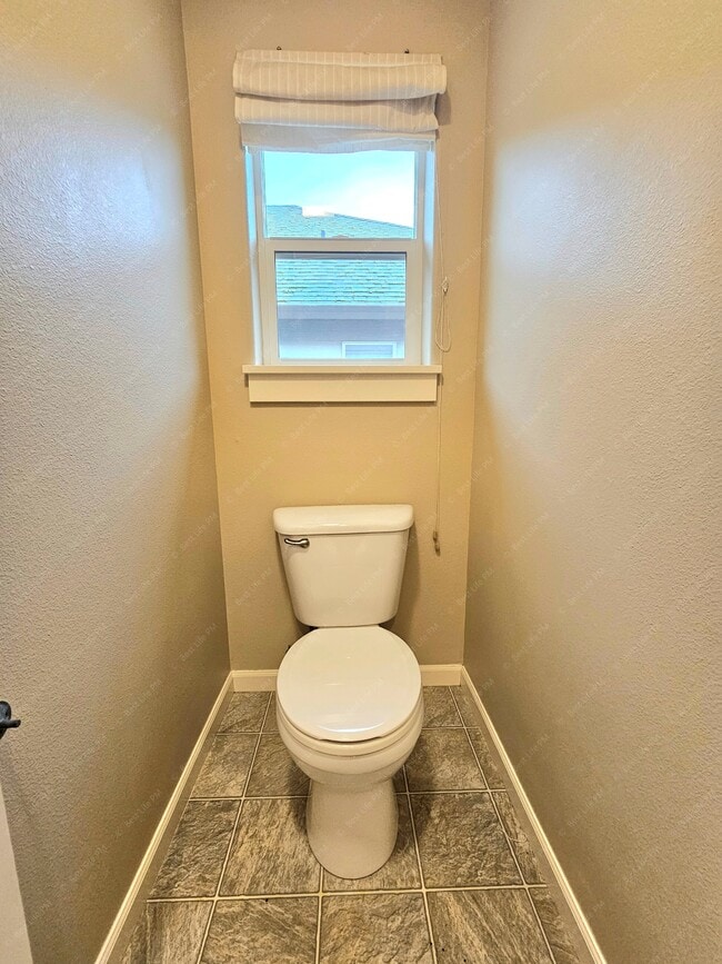 Building Photo - 18421 Brookside Rd