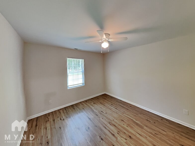 Building Photo - 3284 Anderson Mountain Rd