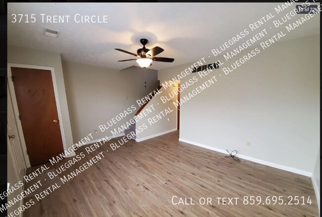 Building Photo - 2 bed 1.5 bath townhome LEX KY