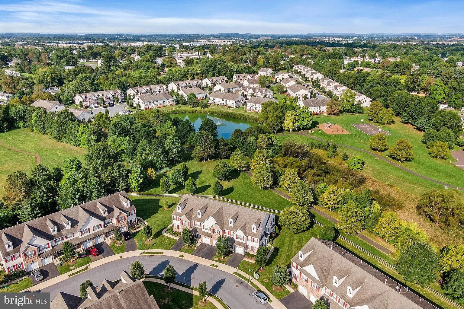 Building Photo - 387 Wheatfield Cir