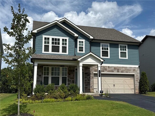 Building Photo - 207 Foxhill Dr