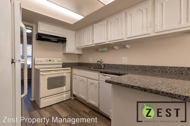 Building Photo - 3 br, 2.5 bath House - 21642 Hidden Rivers...