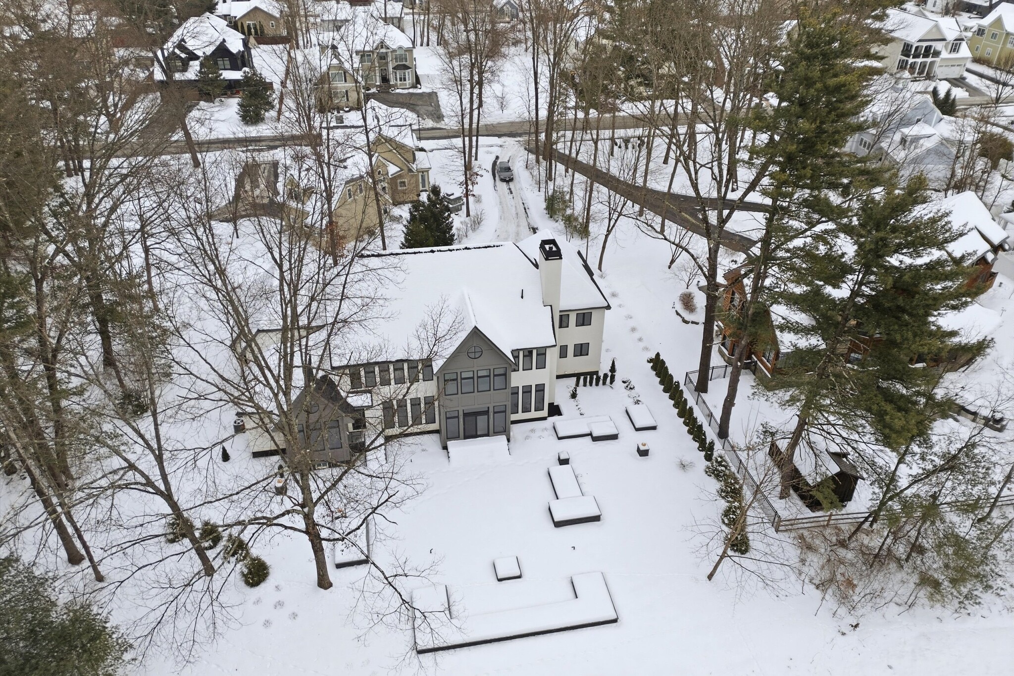 Building Photo - 15 Joshua Rd