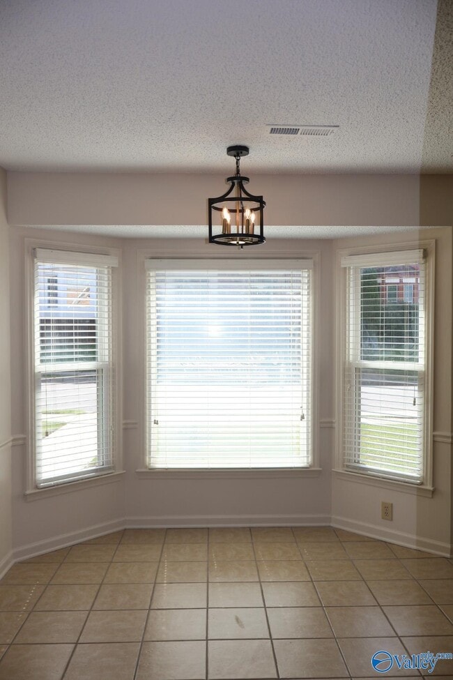 Building Photo - 6864 Steeplechase Dr NW