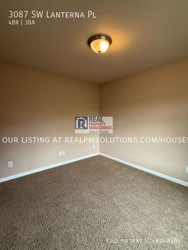 Building Photo - 3087 SW Lanterna Pl