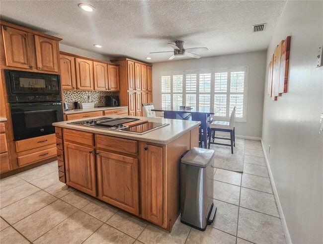 Building Photo - 44 Sea Vista Dr