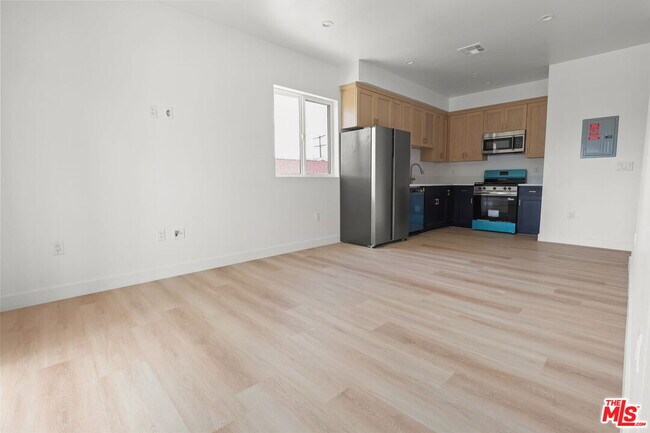 Building Photo - 1265 Browning Blvd