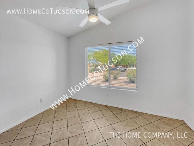 Building Photo - 7622 W August Moon Pl