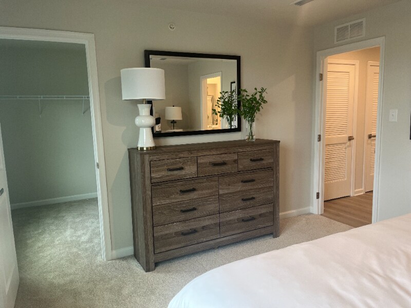 Building Photo - 509 Porter Cir