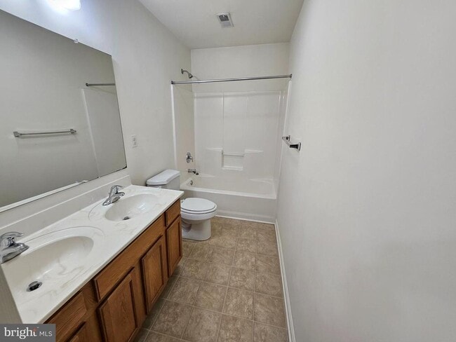 Building Photo - 89 Bay Hill Ln