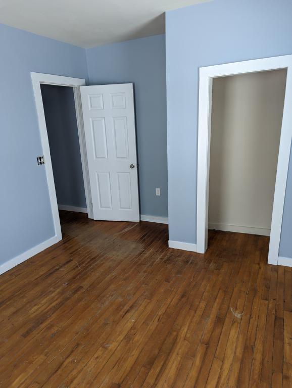 Building Photo - 265 Boarding House St