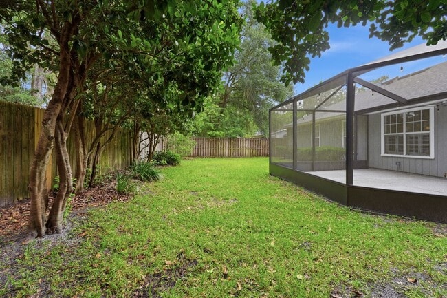 Building Photo - Upgraded 3 bedroom 2 bath home in Mentone