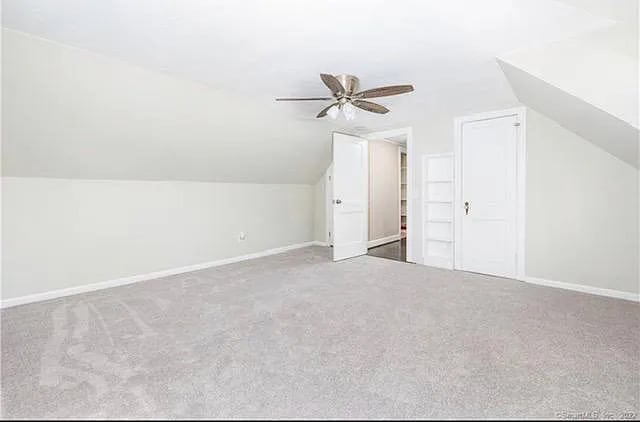 Building Photo - 22 Fern St