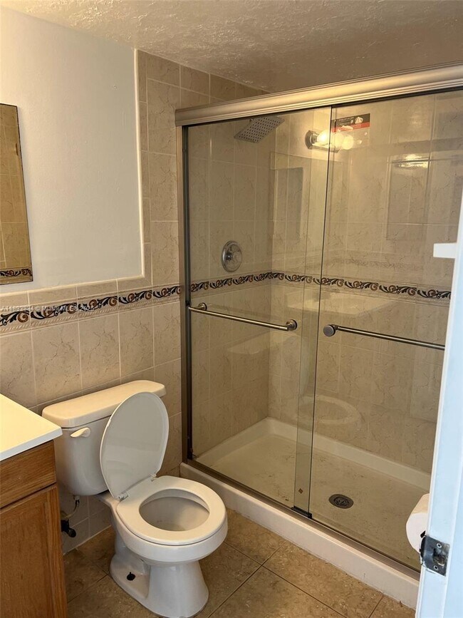 Building Photo - 1900 N Congress Ave