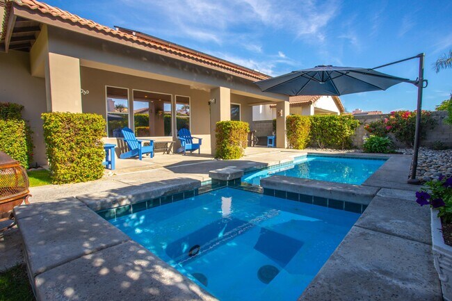 Building Photo - 74629 Lavender Way