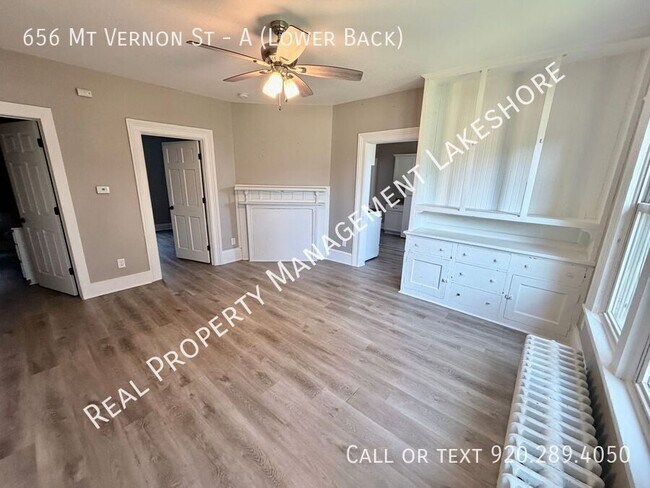 Building Photo - 656 Mt Vernon St