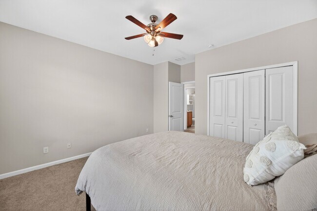 Building Photo - 7736 Kinston St