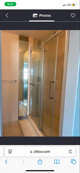 Building Photo - 2333 Brickell Ave