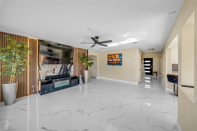 Building Photo - 24503 Stone Falcon Ct