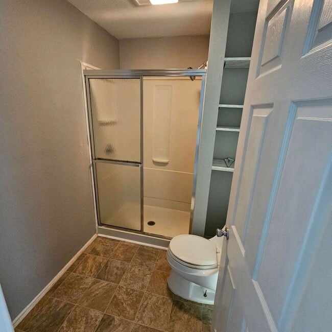 Building Photo - COMING SOON!!  Gorgeous 4 Bedroom Home in ...