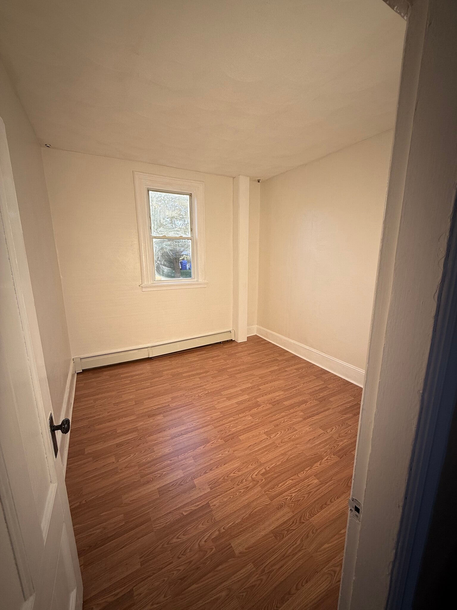 Building Photo - 860 Mineral Spring Ave
