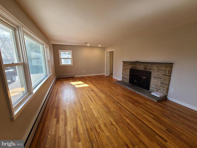 Building Photo - 6 Council Trail