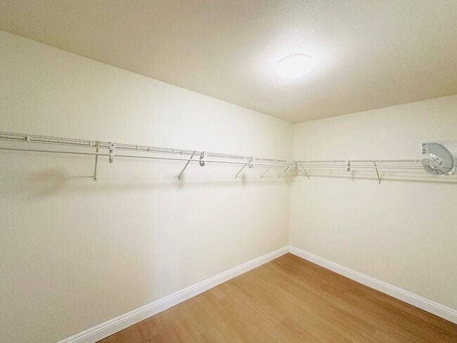 Building Photo - Luxury Remodeled 4 Bedroom Residence in a Prime Central Location