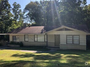 Building Photo - New For Rent in Center Point!