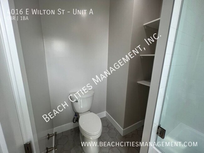 Building Photo - 4016 E Wilton St