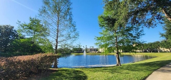 Building Photo - 2316 Grand Central Pkwy