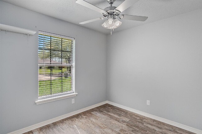 Building Photo - 5804 Catherine Ct