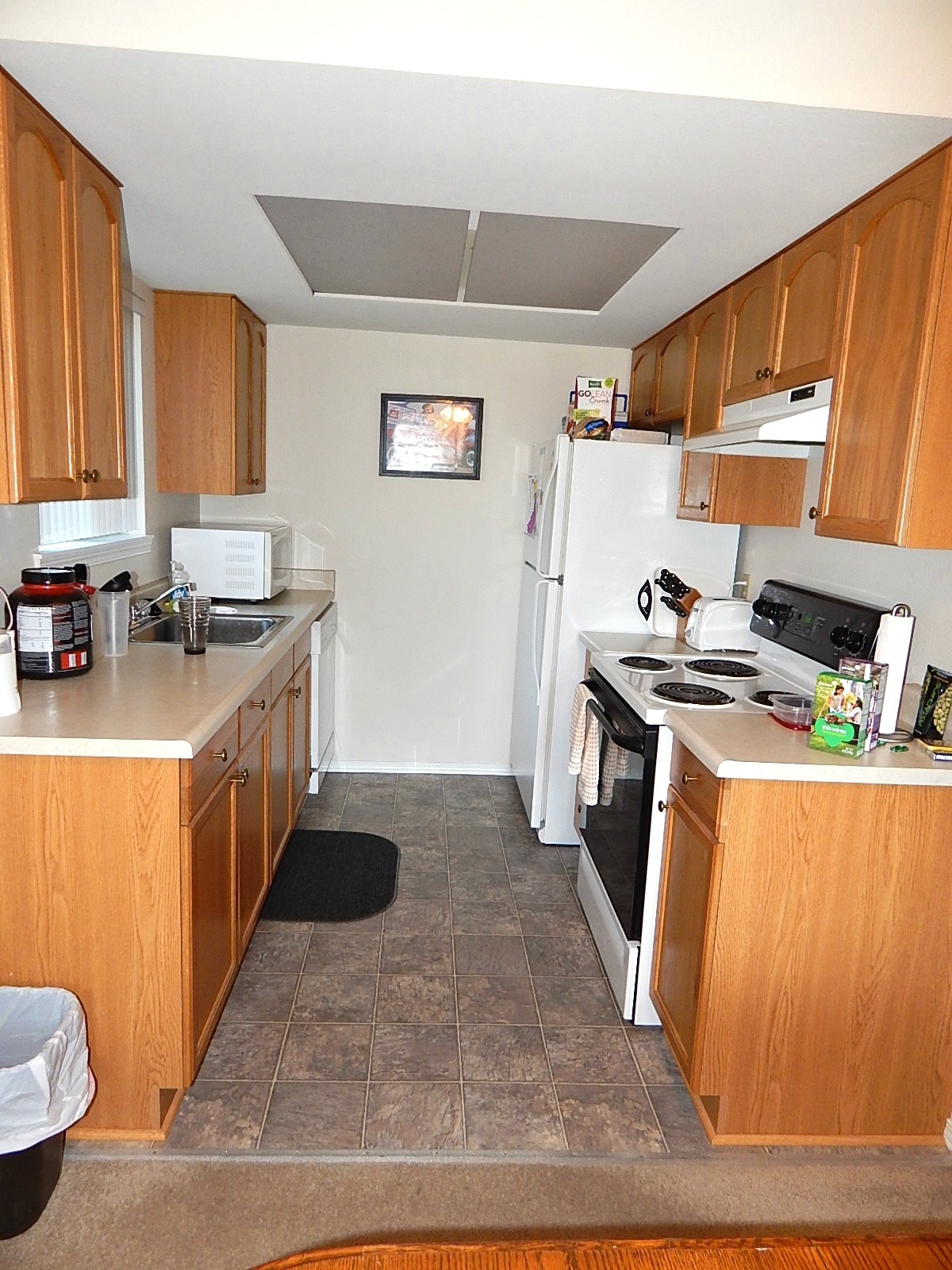 Kitchen - 20816 74th Ave W