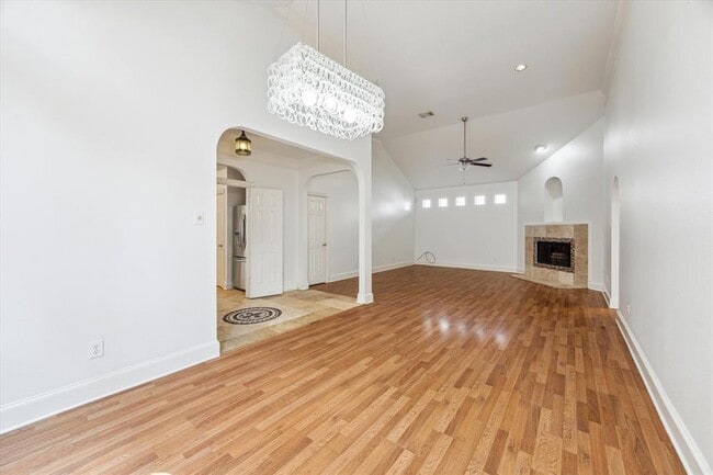 Building Photo - 1339 Parkway Ct