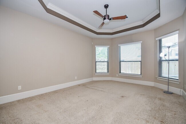 Building Photo - 6034 Gracys Landing Ln