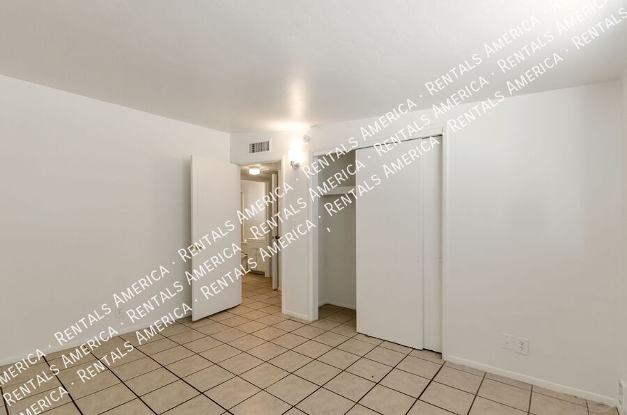 Building Photo - 3452 N Geronimo Ave