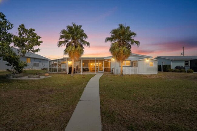 Building Photo - 115 Leland St SE