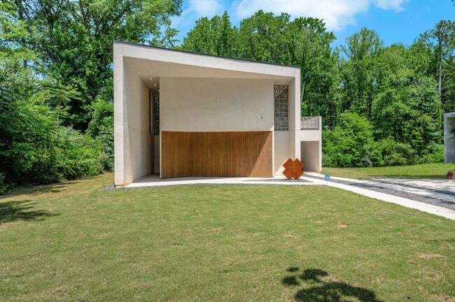 Building Photo - 2525 Whites Mill Rd