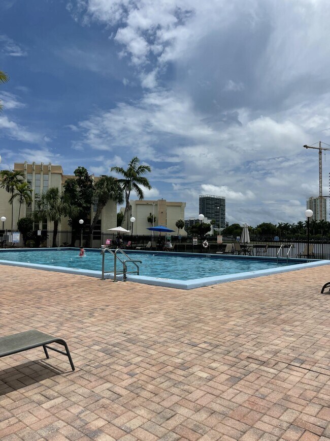Building Photo - 801 Three Islands Boulevard