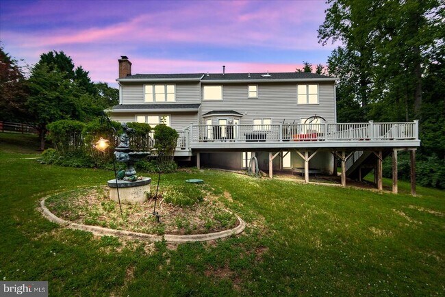 Building Photo - 80 Stonewall Dr