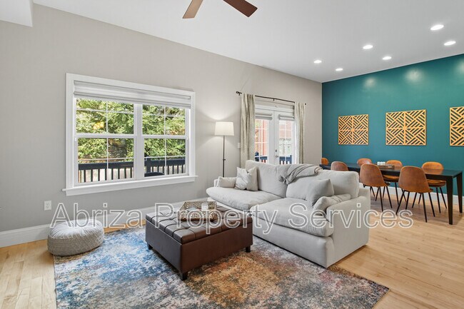 Building Photo - 3612 Flad Ave