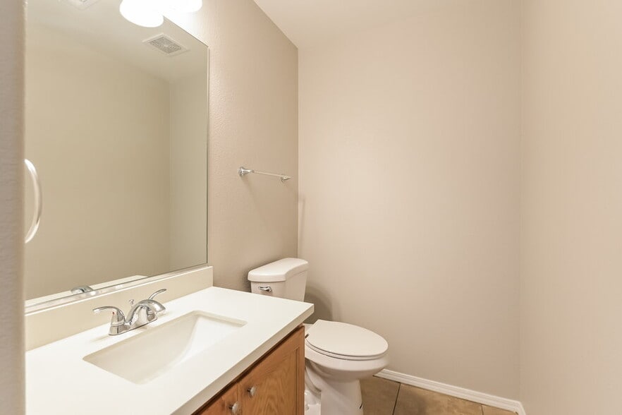 Building Photo - 11929 Fairfax Ridge St
